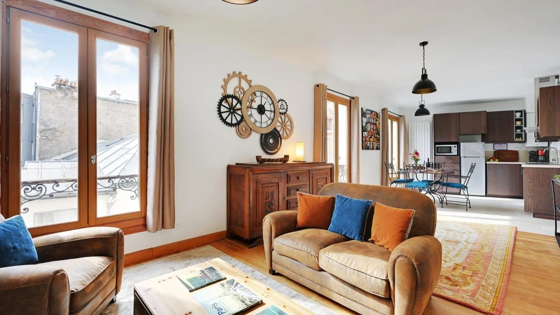Fully Renovated Apartment In Montmartre París